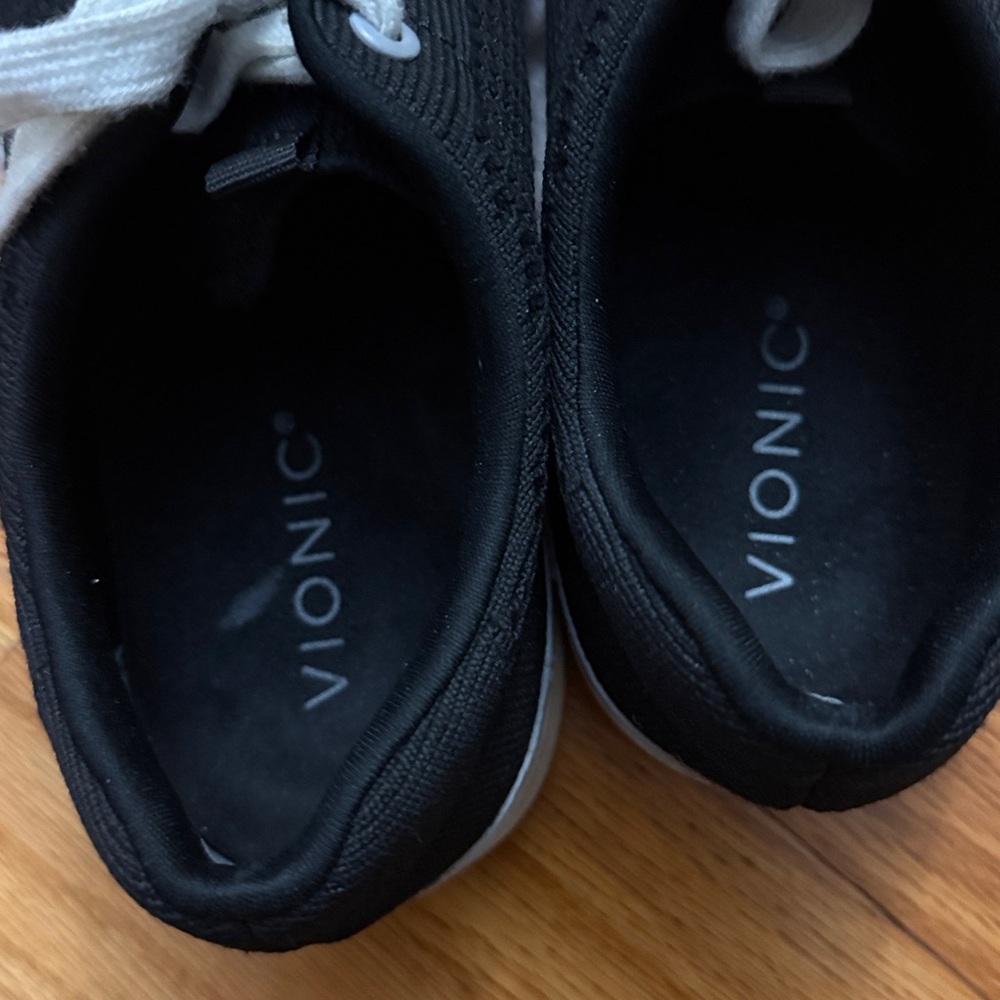 Black Vionic Galia women’s shoes 9 - Picture 4 of 5